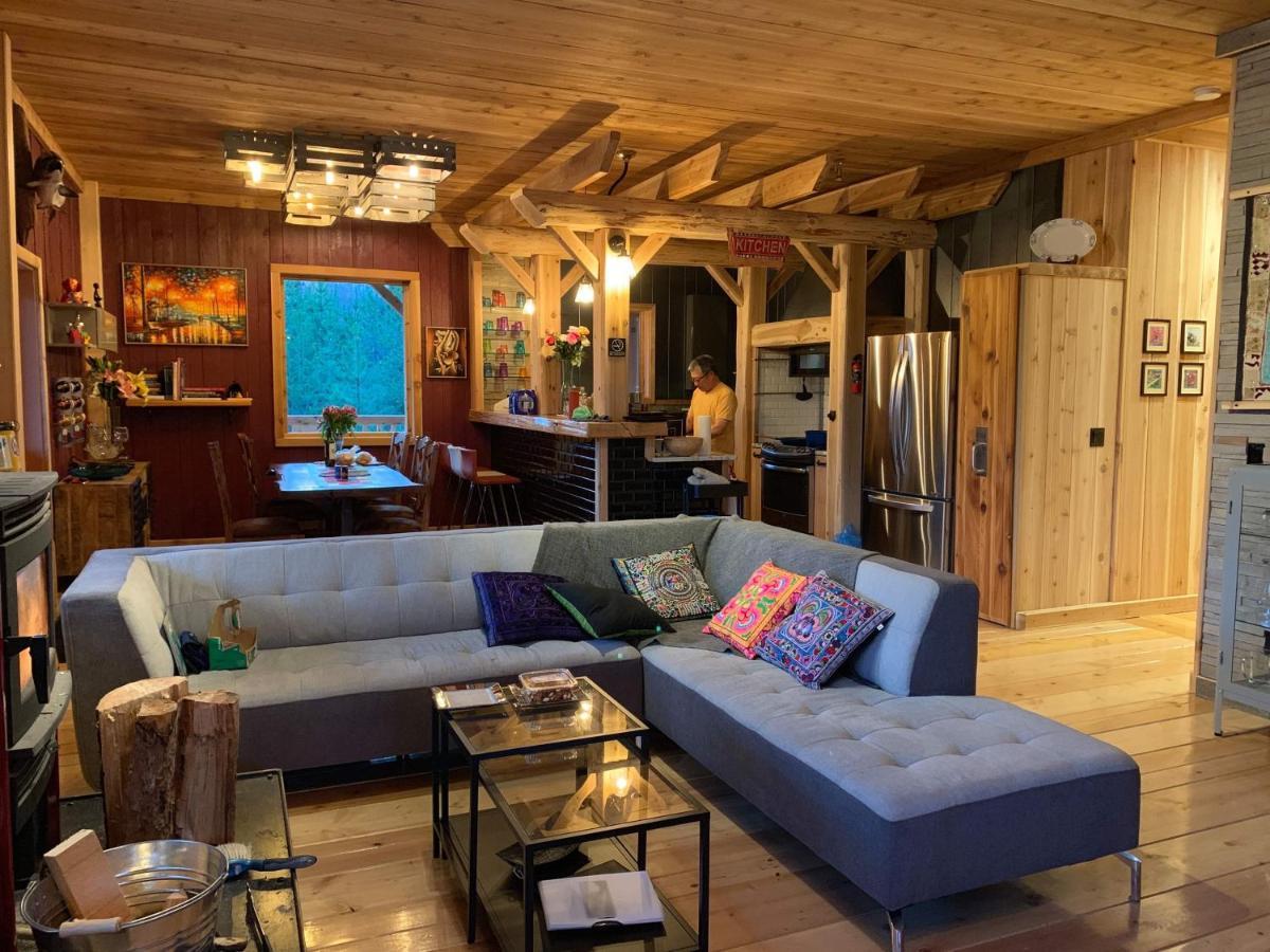 LDR Lodge - Last Dollar Ranch Smithers Esterno foto