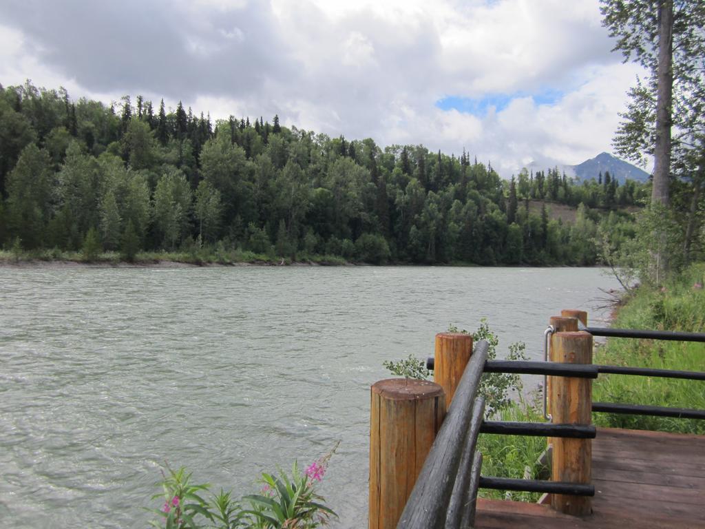 LDR Lodge - Last Dollar Ranch Smithers Esterno foto
