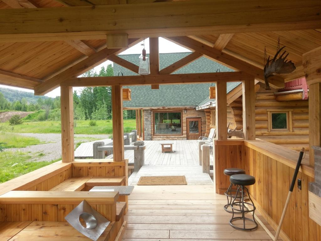 LDR Lodge - Last Dollar Ranch Smithers Esterno foto