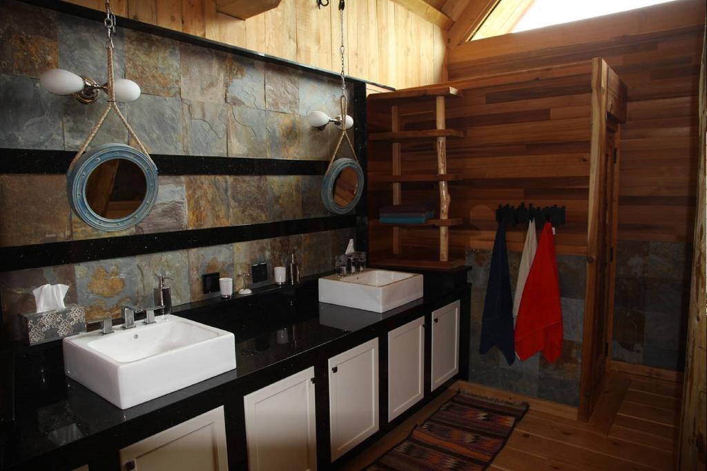 LDR Lodge - Last Dollar Ranch Smithers Esterno foto