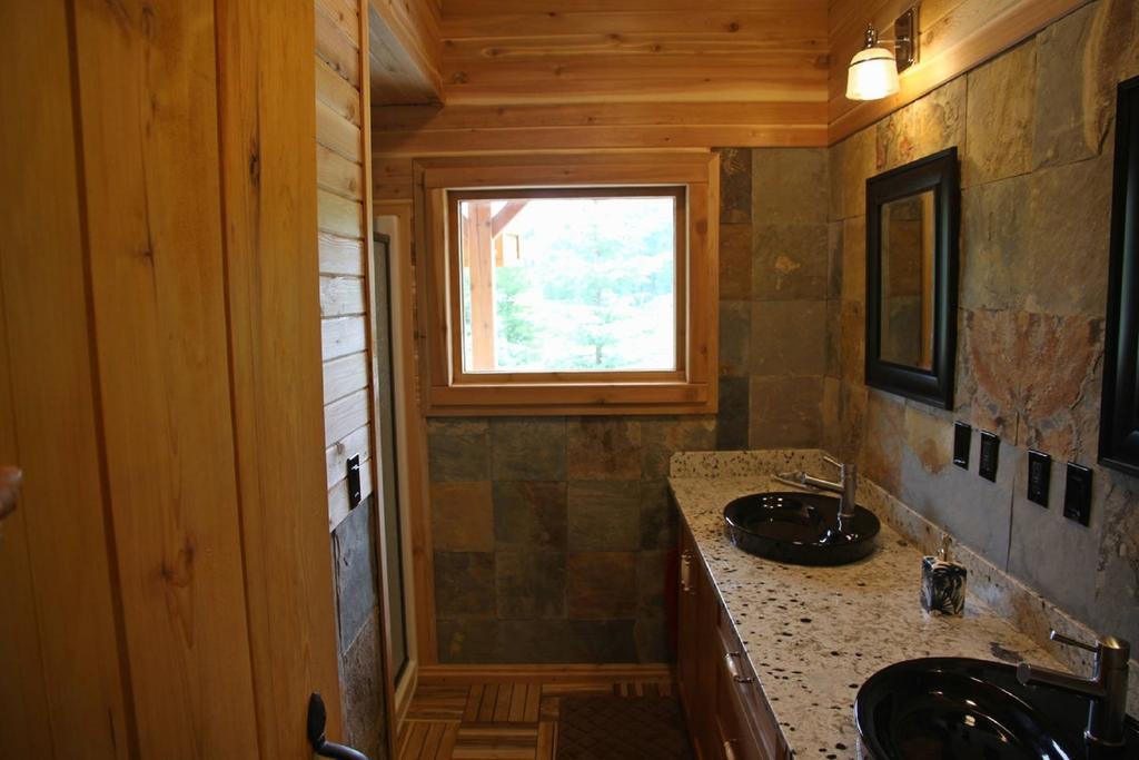 LDR Lodge - Last Dollar Ranch Smithers Esterno foto
